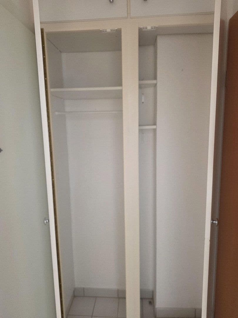 Prenájom bytu 1-izbový 38 m², Elbinger Straße 3, Duisburg, Severné Porýnie - Westfálsko Prenájom bytu 1-izbový 38 m², Elbinger Straße 3, Duisburg, Severné Porýnie - Westfálsko