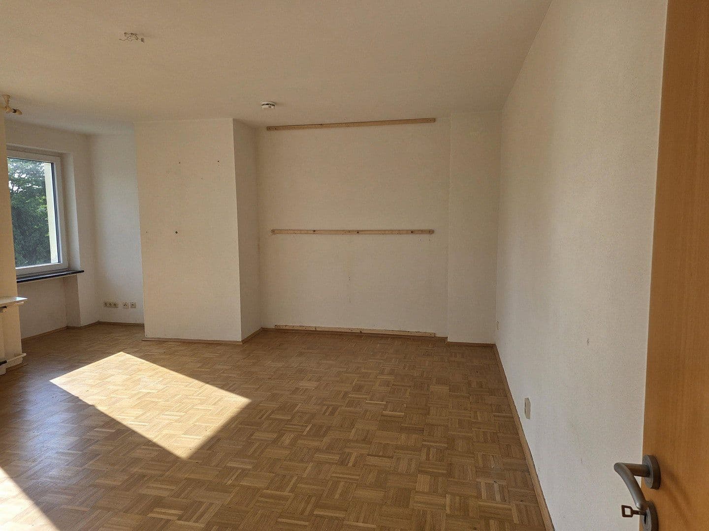 Prenájom bytu 1-izbový 38 m², Elbinger Straße 3, Duisburg, Severné Porýnie - Westfálsko Prenájom bytu 1-izbový 38 m², Elbinger Straße 3, Duisburg, Severné Porýnie - Westfálsko