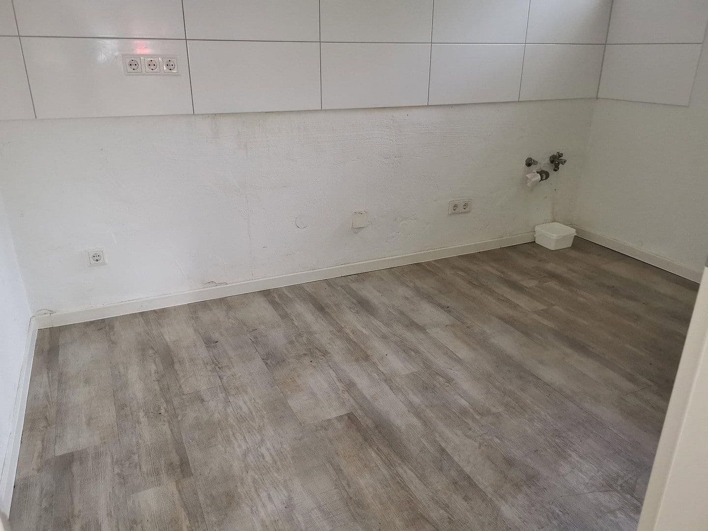 Prenájom bytu 4-izbový 89 m², Siegfriedstr.72, Marl, Severné Porýnie - Westfálsko Prenájom bytu 4-izbový 89 m², Siegfriedstr.72, Marl, Severné Porýnie - Westfálsko