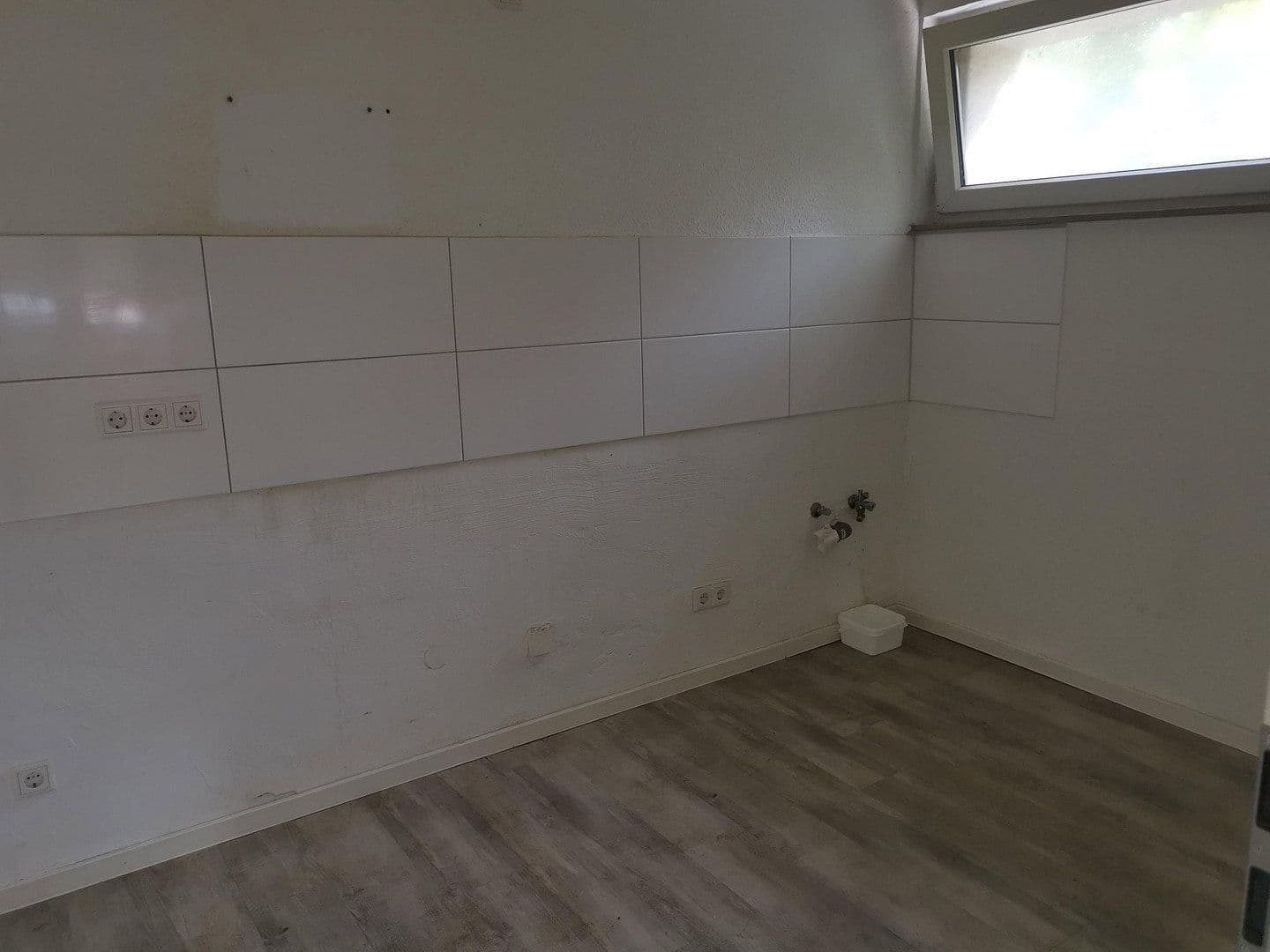 Prenájom bytu 4-izbový 89 m², Siegfriedstr.72, Marl, Severné Porýnie - Westfálsko Prenájom bytu 4-izbový 89 m², Siegfriedstr.72, Marl, Severné Porýnie - Westfálsko