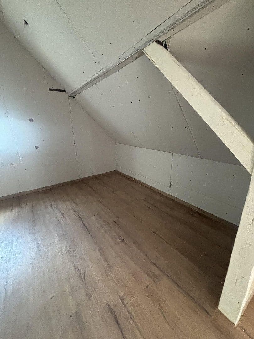 Prenájom bytu 2-izbový 55 m², Münsingen, Bádensko-Wurttembersko Prenájom bytu 2-izbový 55 m², Münsingen, Bádensko-Wurttembersko