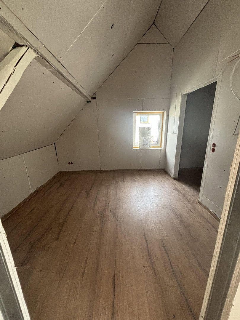 Prenájom bytu 2-izbový 55 m², Münsingen, Bádensko-Wurttembersko Prenájom bytu 2-izbový 55 m², Münsingen, Bádensko-Wurttembersko