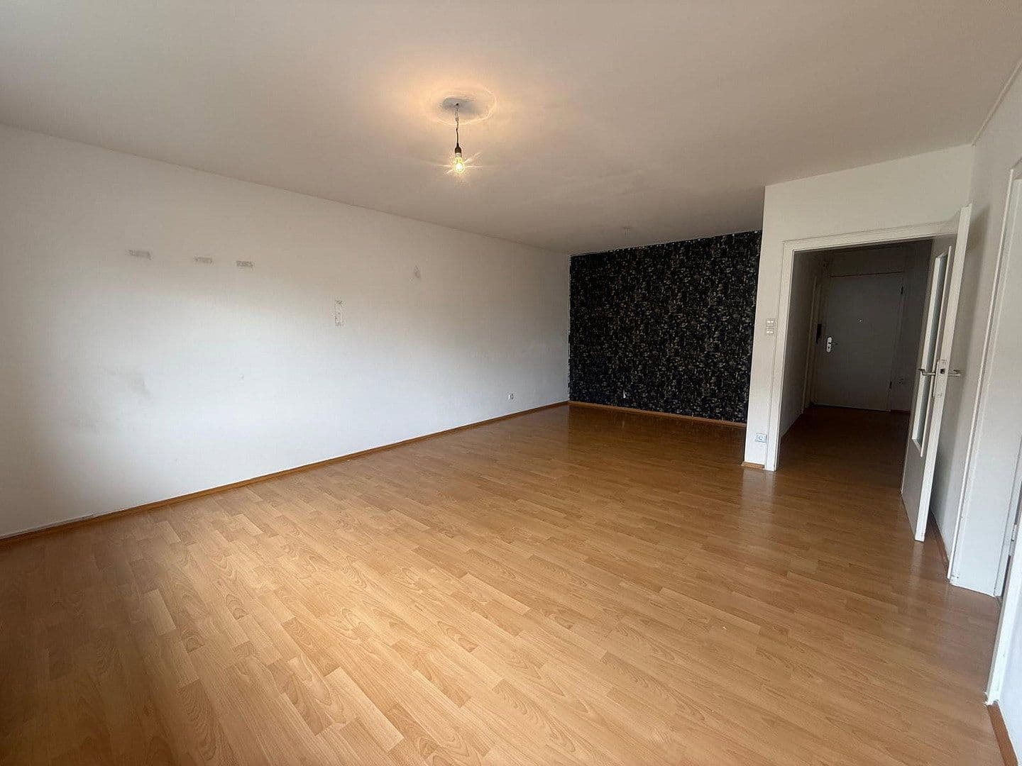 Prenájom bytu 2-izbový 62 m², Wormser Str. 15-17, Frankenthal, Porýnie-Falcko Prenájom bytu 2-izbový 62 m², Wormser Str. 15-17, Frankenthal, Porýnie-Falcko