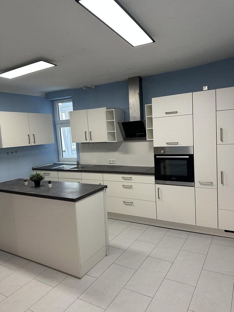 Prenájom bytu 13 m², Westliche Stadtmauerstraße 64, Erlangen, Bavorsko Prenájom bytu 13 m², Westliche Stadtmauerstraße 64, Erlangen, Bavorsko