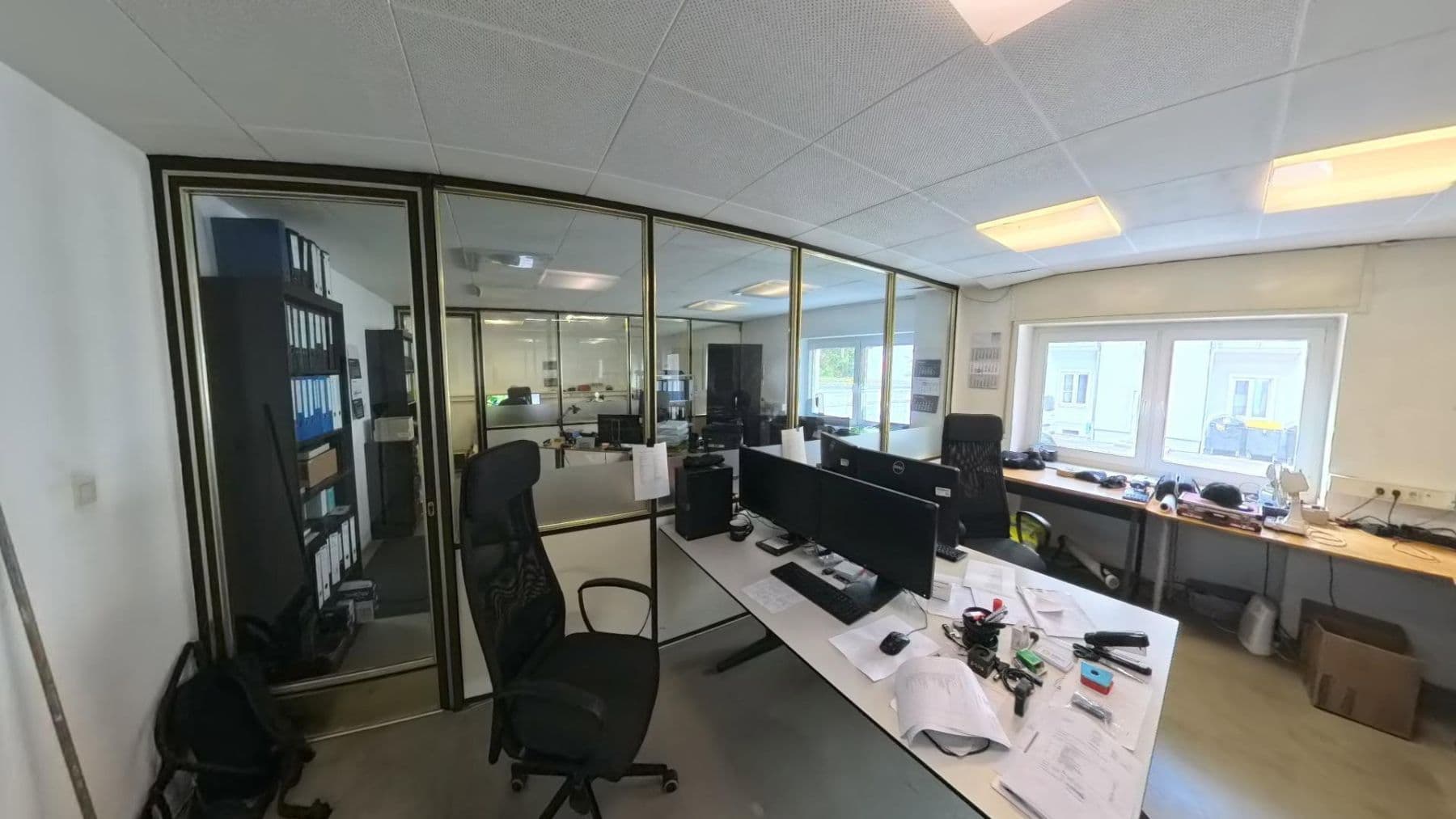 Prenájom nebytového priestoru 400 m², Köln, Severné Porýnie - Westfálsko Prenájom nebytového priestoru 400 m², Köln, Severné Porýnie - Westfálsko