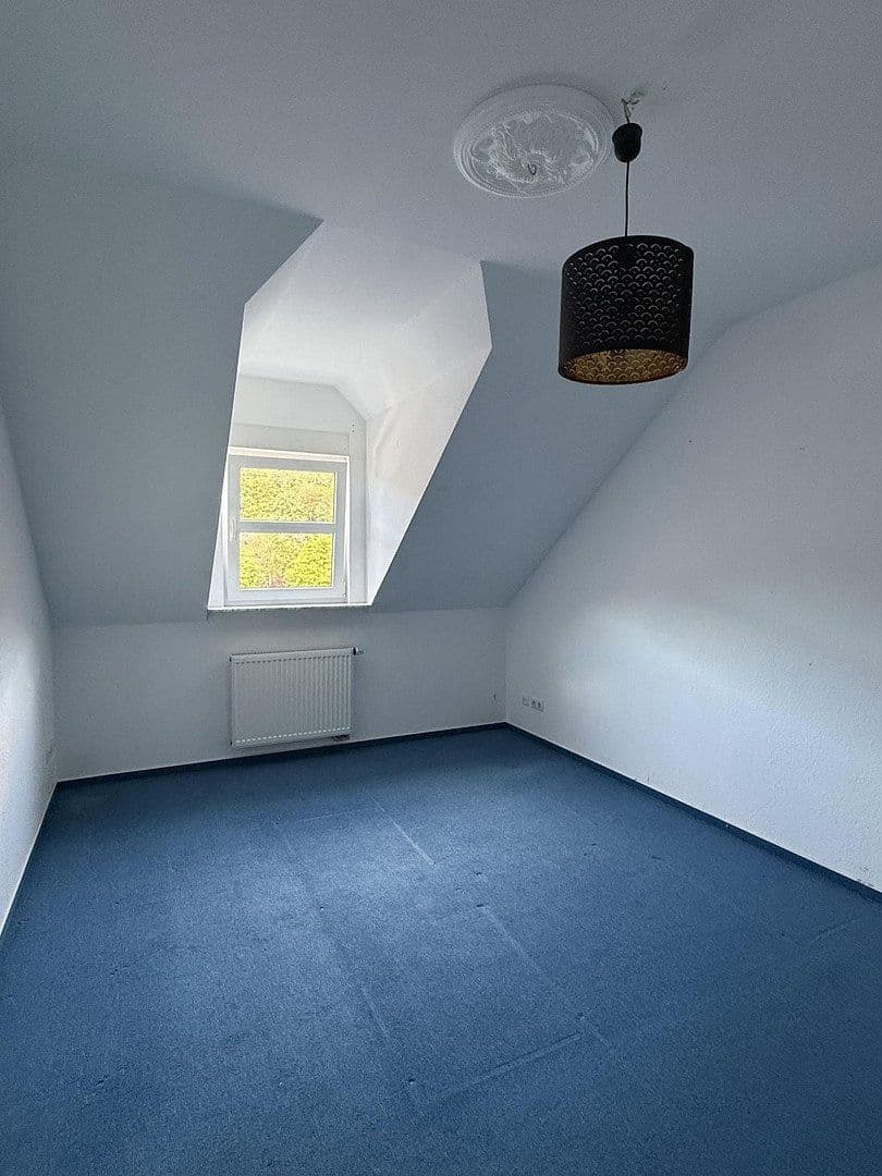 Prenájom bytu 3-izbový 95 m², Lohr am Main, Bavorsko Prenájom bytu 3-izbový 95 m², Lohr am Main, Bavorsko