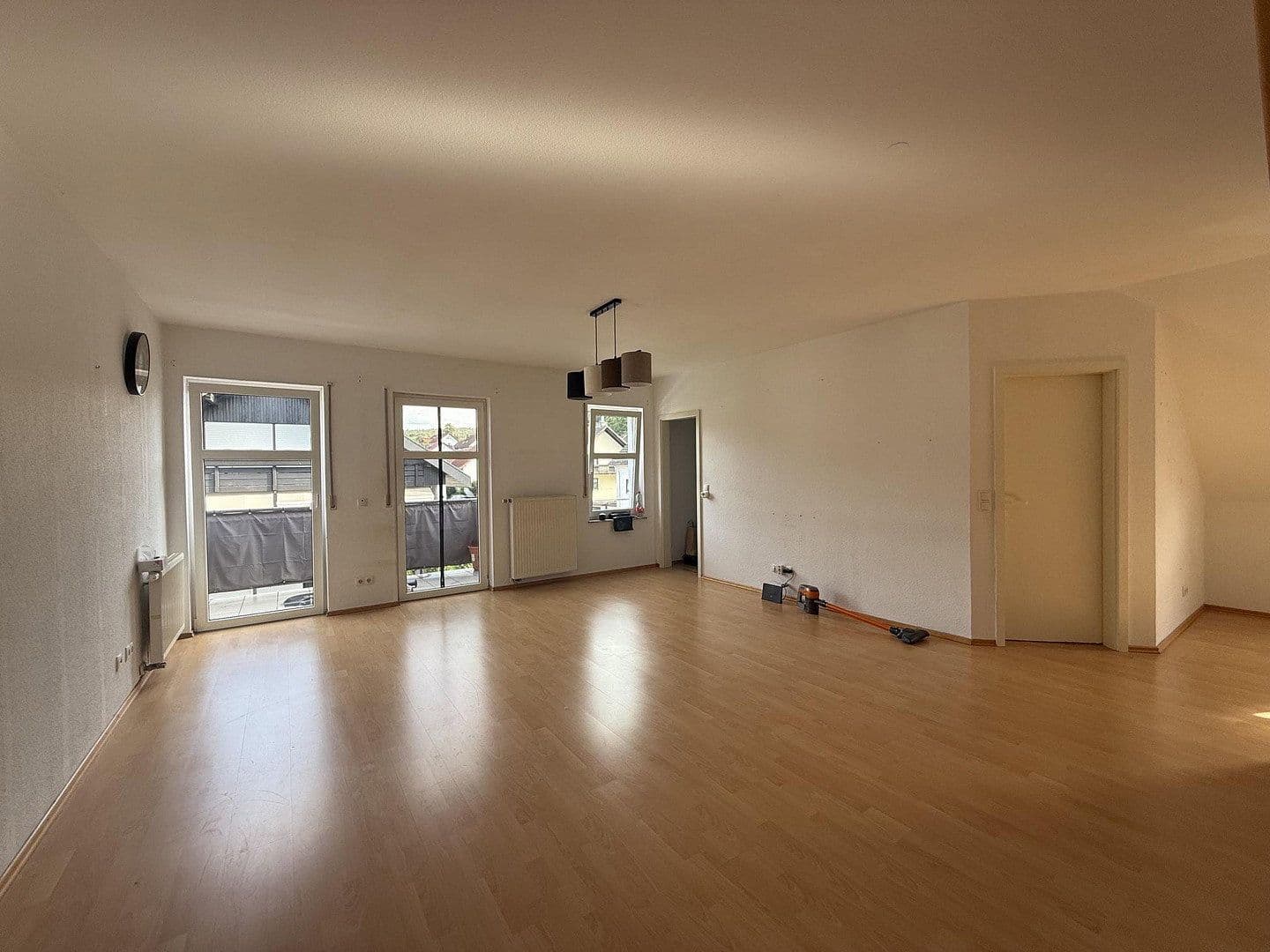 Prenájom bytu 3-izbový 95 m², Lohr am Main, Bavorsko Prenájom bytu 3-izbový 95 m², Lohr am Main, Bavorsko