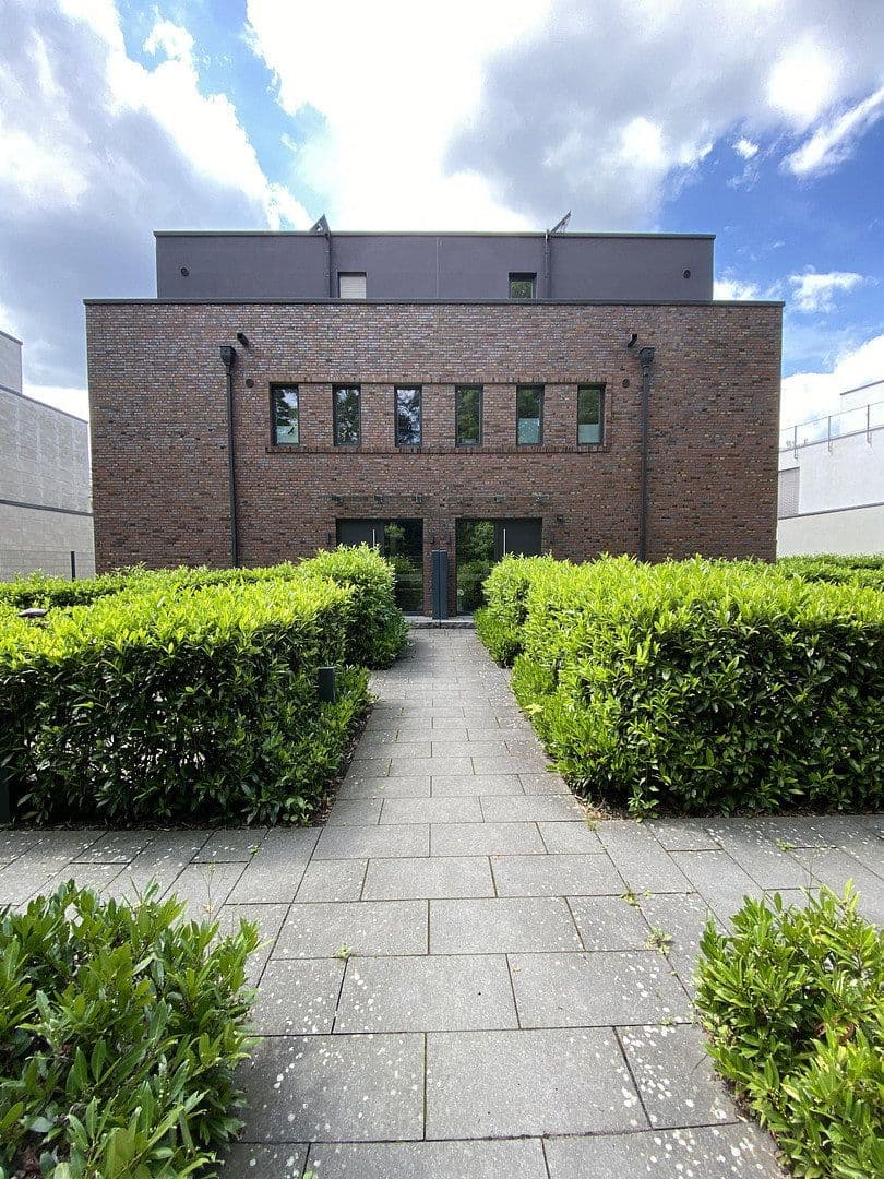 Prenájom bytu 3-izbový 131 m², Münster, Severné Porýnie - Westfálsko Prenájom bytu 3-izbový 131 m², Münster, Severné Porýnie - Westfálsko