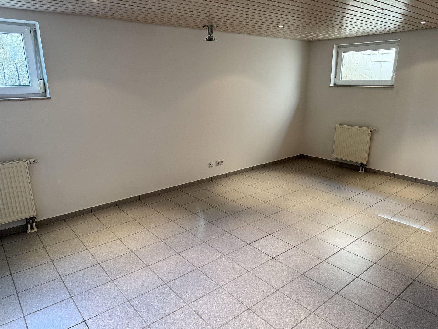 Predaj domu 164 m², pozemok 477 m², Kippenheim, Bádensko-Wurttembersko Predaj domu 164 m², pozemok 477 m², Kippenheim, Bádensko-Wurttembersko