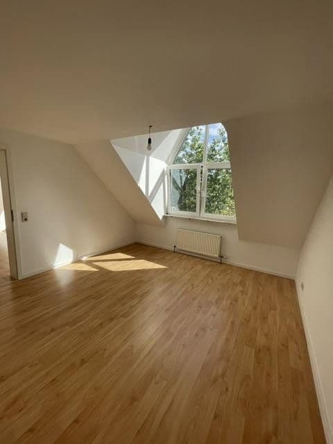 Prenájom bytu 2-izbový 48 m², Am Klosterberg 13, Bad Breisig, Porýnie-Falcko Prenájom bytu 2-izbový 48 m², Am Klosterberg 13, Bad Breisig, Porýnie-Falcko