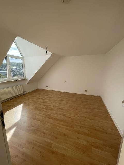 Prenájom bytu 2-izbový 48 m², Am Klosterberg 13, Bad Breisig, Porýnie-Falcko Prenájom bytu 2-izbový 48 m², Am Klosterberg 13, Bad Breisig, Porýnie-Falcko