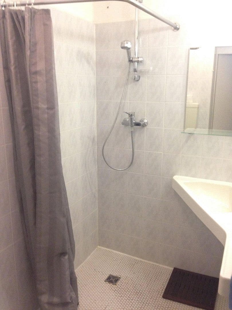 Predaj bytu 1-izbový 33 m², Berlin, Berlín Predaj bytu 1-izbový 33 m², Berlin, Berlín