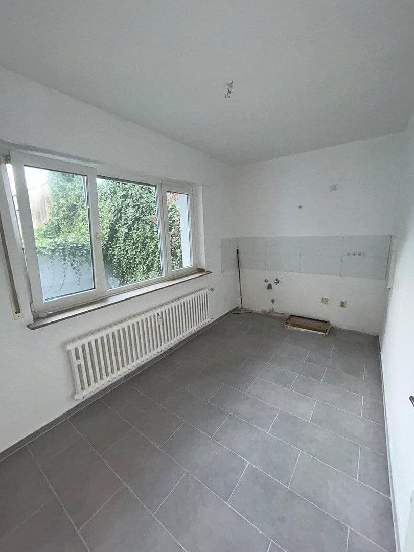 Prenájom bytu 1-izbový 43 m², Schlangenwallstraße 7, Gelsenkirchen, Severné Porýnie - Westfálsko Prenájom bytu 1-izbový 43 m², Schlangenwallstraße 7, Gelsenkirchen, Severné Porýnie - Westfálsko