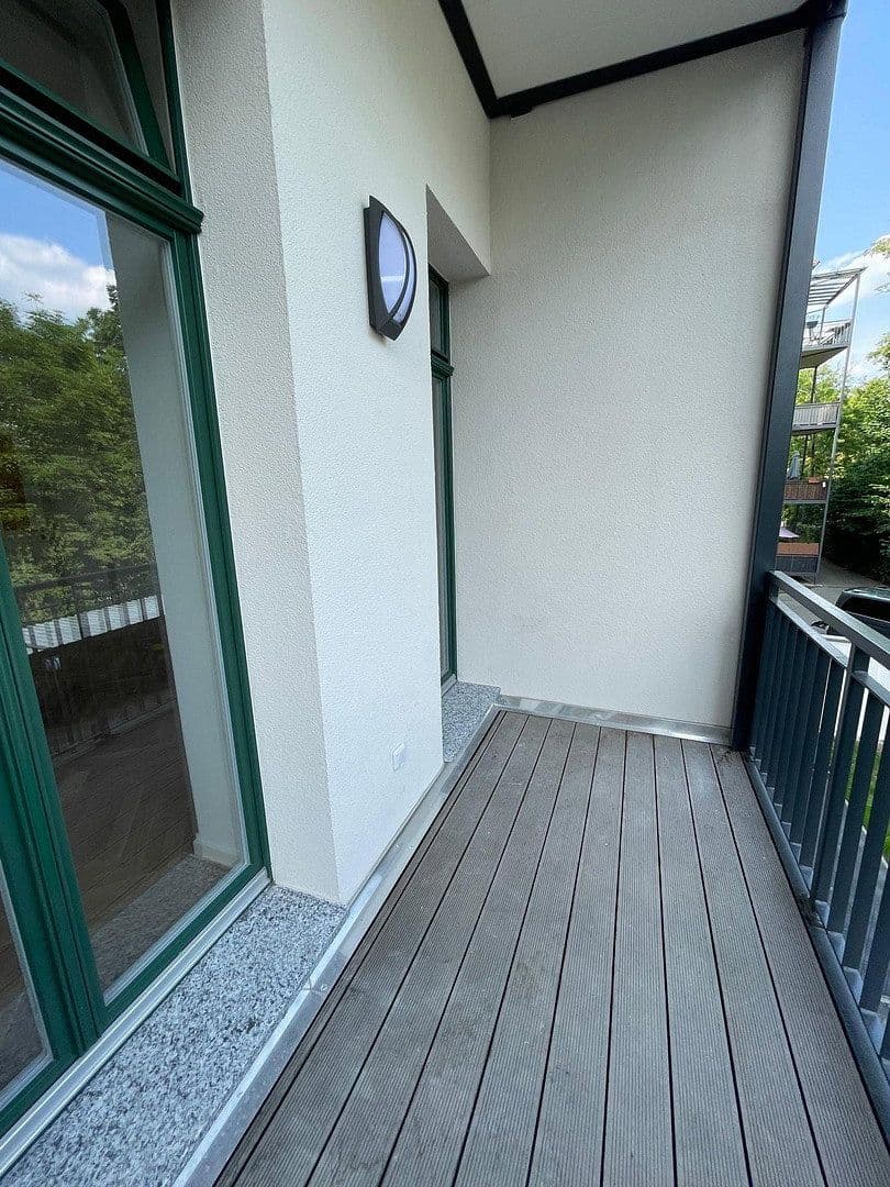 Prenájom bytu 3-izbový 77 m², Leipzig, Sasko Prenájom bytu 3-izbový 77 m², Leipzig, Sasko
