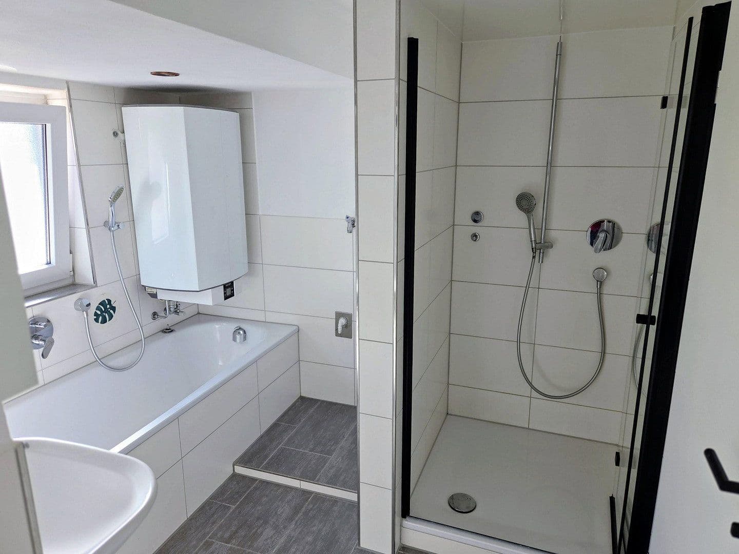 Prenájom bytu 4-izbový 94 m², Hindenburgstraße 72, Straubenhardt, Bádensko-Wurttembersko Prenájom bytu 4-izbový 94 m², Hindenburgstraße 72, Straubenhardt, Bádensko-Wurttembersko