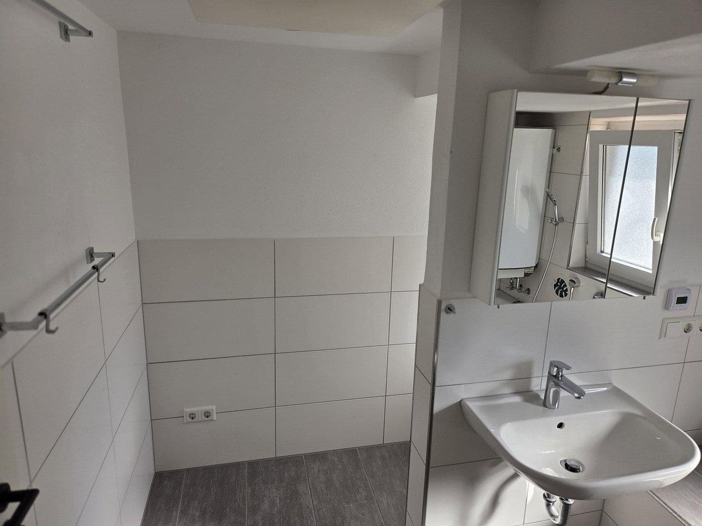 Prenájom bytu 4-izbový 94 m², Hindenburgstraße 72, Straubenhardt, Bádensko-Wurttembersko Prenájom bytu 4-izbový 94 m², Hindenburgstraße 72, Straubenhardt, Bádensko-Wurttembersko