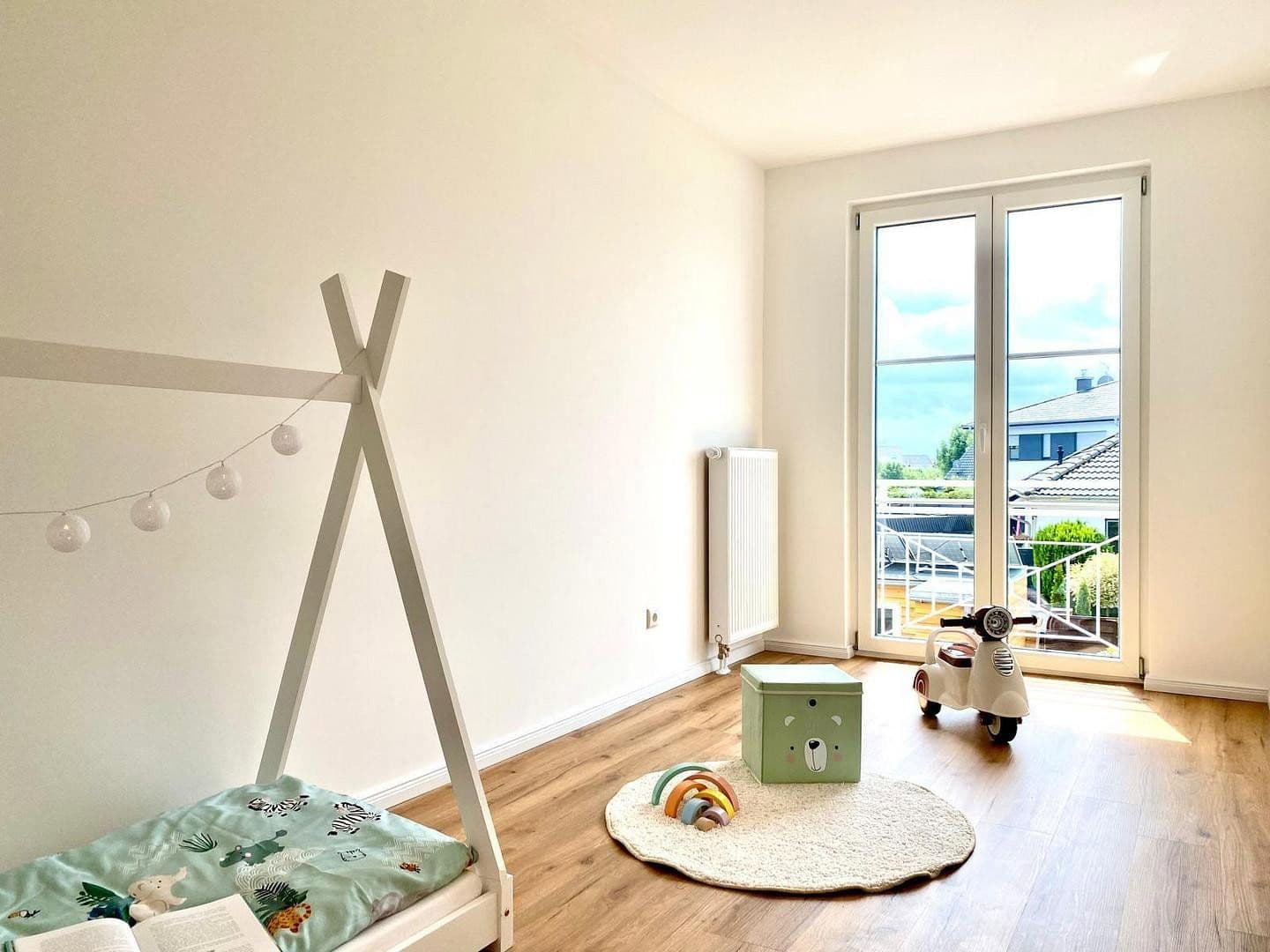 Predaj domu 110 m², pozemok 450 m², Kassel, Hesensko Predaj domu 110 m², pozemok 450 m², Kassel, Hesensko