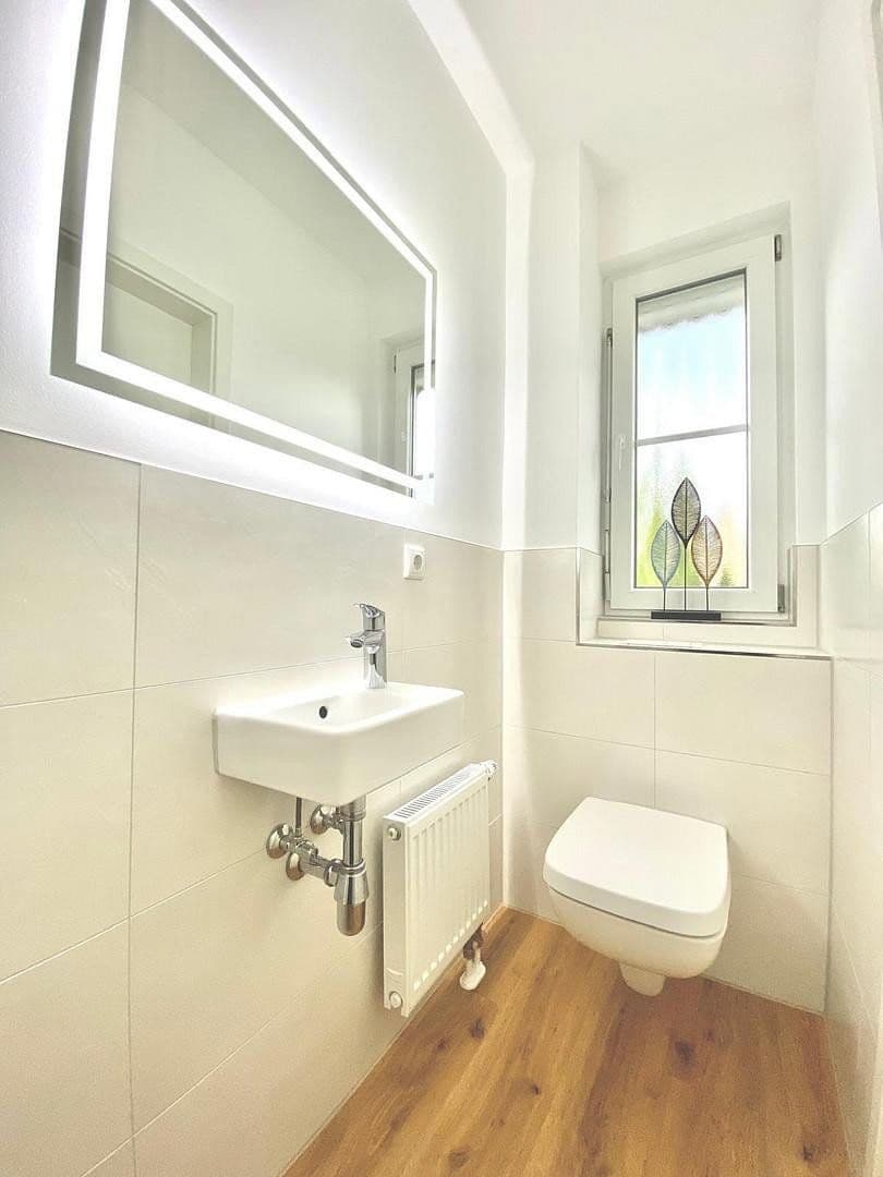 Predaj domu 110 m², pozemok 450 m², Kassel, Hesensko Predaj domu 110 m², pozemok 450 m², Kassel, Hesensko