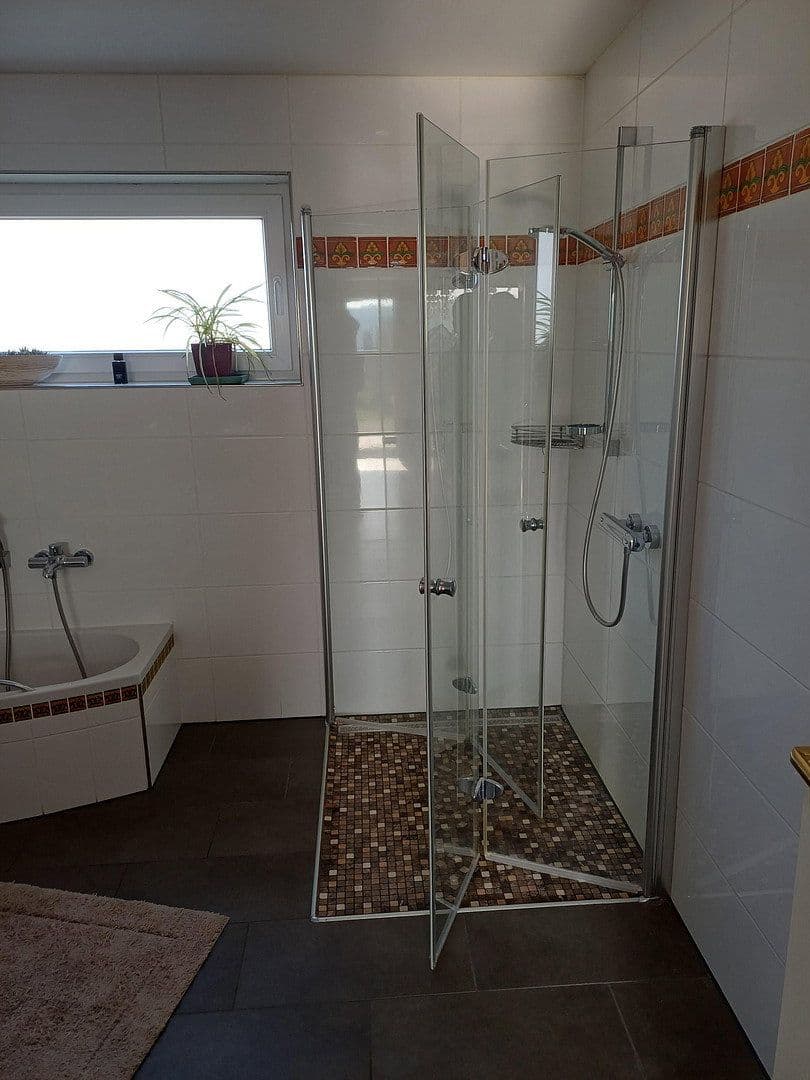 Predaj domu 170 m², pozemok 959 m², Trierweiler, Porýnie-Falcko Predaj domu 170 m², pozemok 959 m², Trierweiler, Porýnie-Falcko
