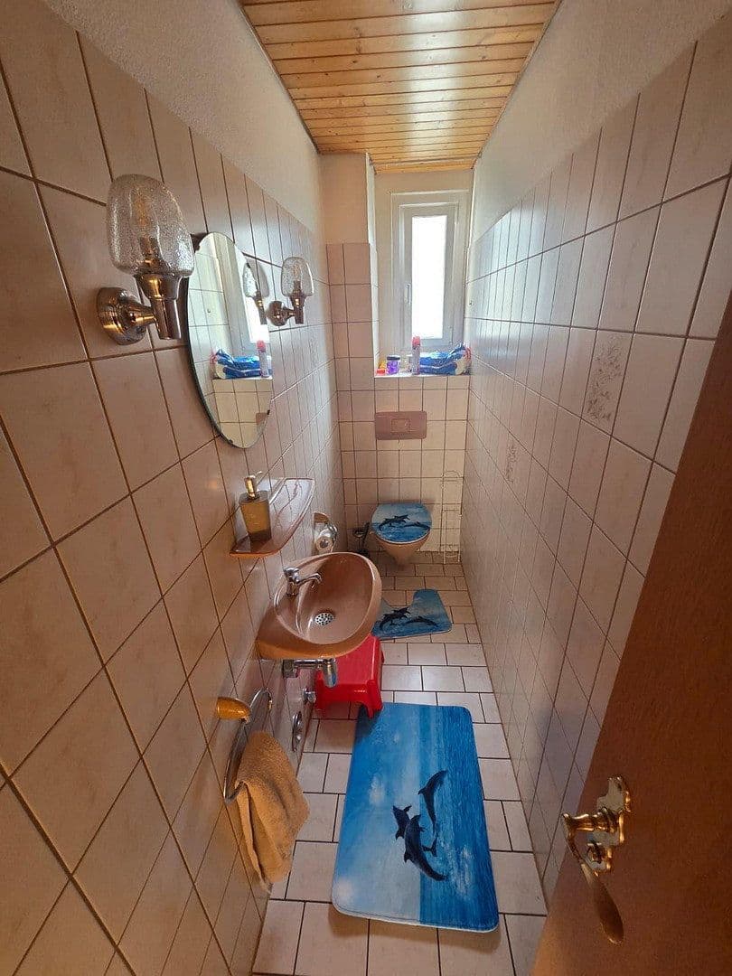 Prenájom bytu 3-izbový 100 m², Oberndorfer Straße 23, Schramberg, Bádensko-Wurttembersko Prenájom bytu 3-izbový 100 m², Oberndorfer Straße 23, Schramberg, Bádensko-Wurttembersko
