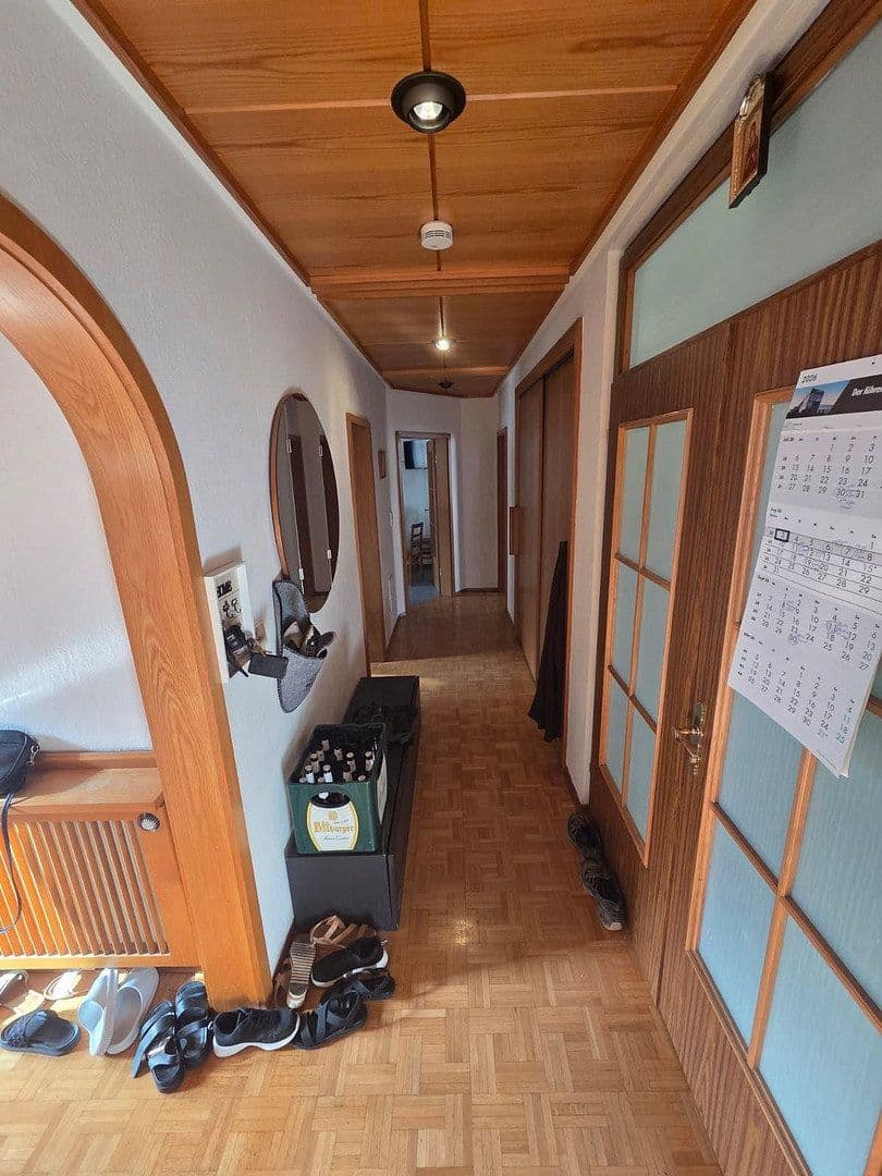 Prenájom bytu 3-izbový 100 m², Oberndorfer Straße 23, Schramberg, Bádensko-Wurttembersko Prenájom bytu 3-izbový 100 m², Oberndorfer Straße 23, Schramberg, Bádensko-Wurttembersko