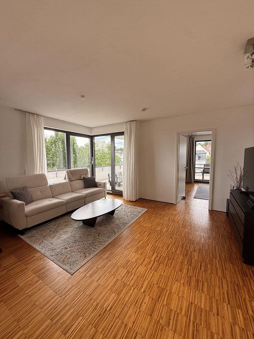 Prenájom bytu 2-izbový 94 m², Am Eichelgarten 18, Wiesbaden, Hesensko Prenájom bytu 2-izbový 94 m², Am Eichelgarten 18, Wiesbaden, Hesensko