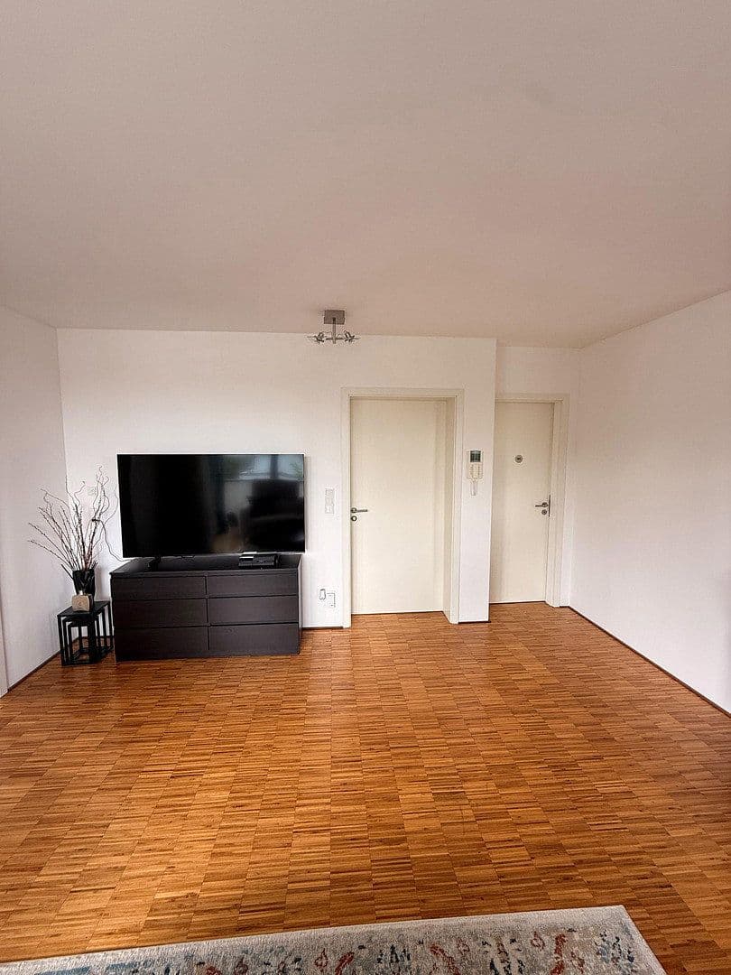 Prenájom bytu 2-izbový 94 m², Am Eichelgarten 18, Wiesbaden, Hesensko Prenájom bytu 2-izbový 94 m², Am Eichelgarten 18, Wiesbaden, Hesensko
