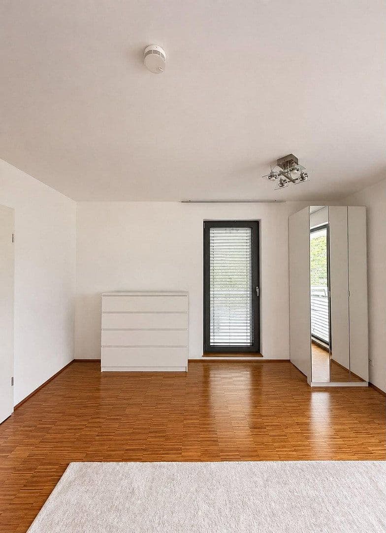 Prenájom bytu 2-izbový 94 m², Am Eichelgarten 18, Wiesbaden, Hesensko Prenájom bytu 2-izbový 94 m², Am Eichelgarten 18, Wiesbaden, Hesensko