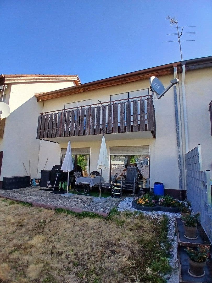 Predaj domu 128 m², pozemok 161 m², Kandern, Bádensko-Wurttembersko Predaj domu 128 m², pozemok 161 m², Kandern, Bádensko-Wurttembersko