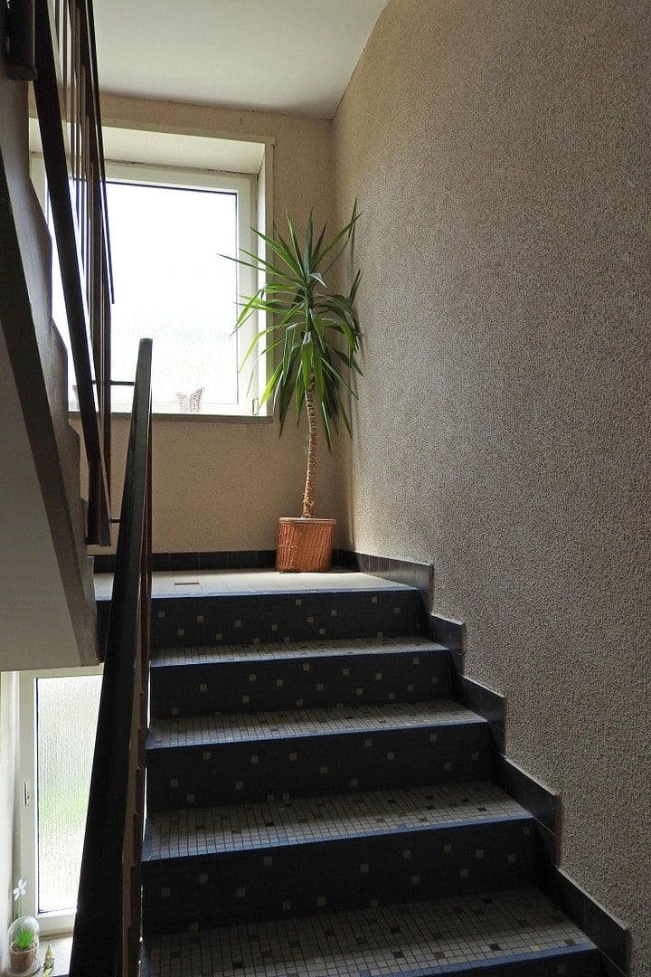 Predaj domu 686 m², pozemok 623 m², Pirmasens, Porýnie-Falcko Predaj domu 686 m², pozemok 623 m², Pirmasens, Porýnie-Falcko