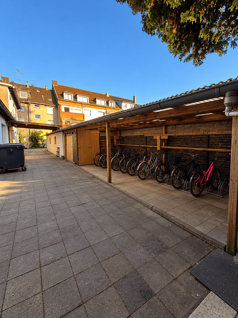 Prenájom bytu 4-izbový 98 m², Liebknechtstraße 94, Oberhausen, Severné Porýnie - Westfálsko Prenájom bytu 4-izbový 98 m², Liebknechtstraße 94, Oberhausen, Severné Porýnie - Westfálsko