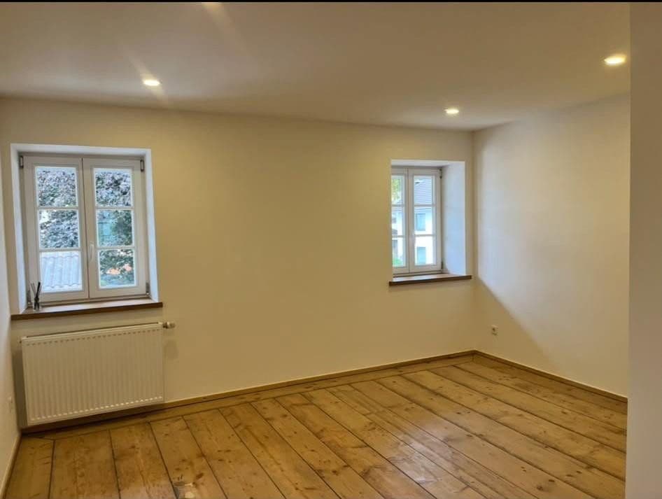 Prenájom bytu 4-izbový 125 m², Gilching, Bavorsko Prenájom bytu 4-izbový 125 m², Gilching, Bavorsko