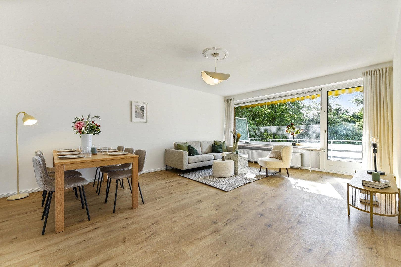 Predaj bytu 4-izbový 98 m², Hamburg, Hamburg Predaj bytu 4-izbový 98 m², Hamburg, Hamburg