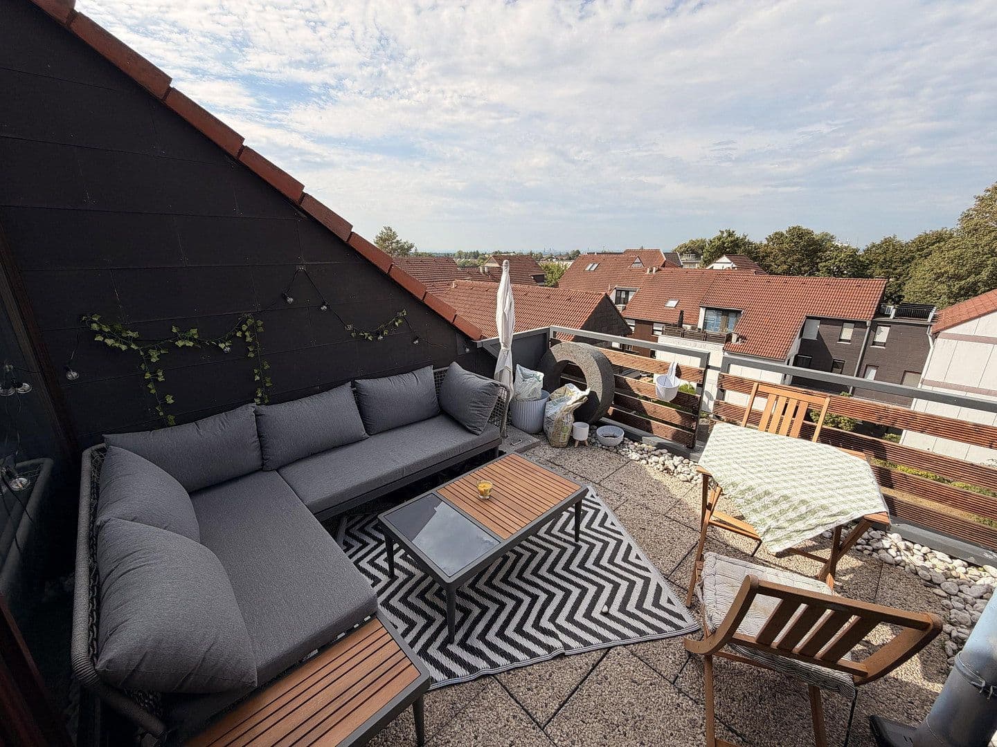 Predaj bytu 2-izbový 84 m², Leverkusen, Severné Porýnie - Westfálsko Predaj bytu 2-izbový 84 m², Leverkusen, Severné Porýnie - Westfálsko