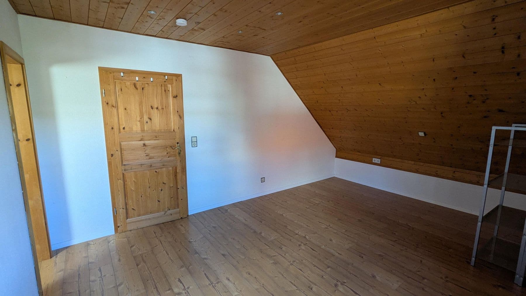 Predaj domu 135 m², pozemok 435 m², Rieder Weg 14, Jettingen-Scheppach, Bavorsko Predaj domu 135 m², pozemok 435 m², Rieder Weg 14, Jettingen-Scheppach, Bavorsko