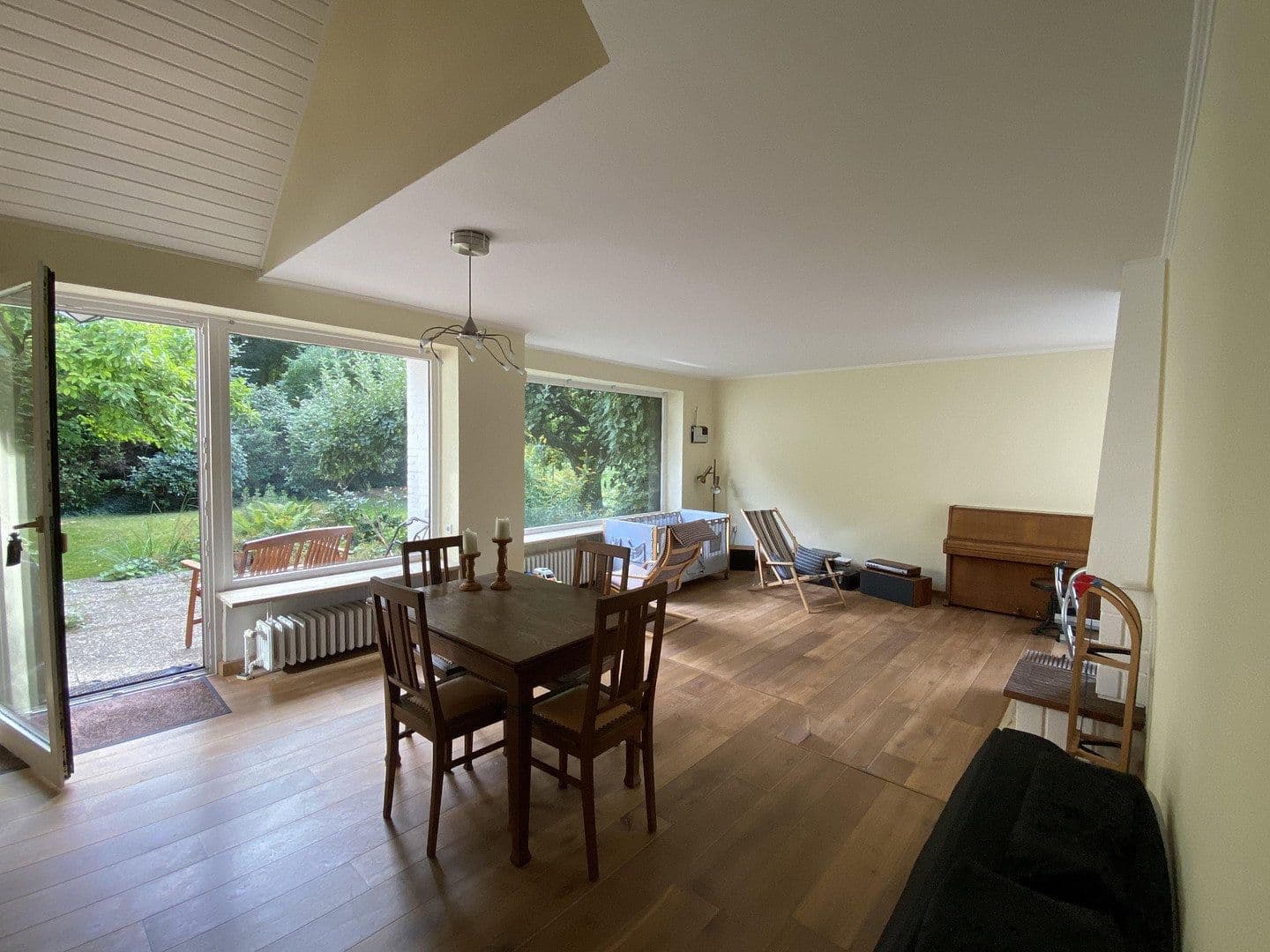 Predaj domu 136 m², pozemok 589 m², Kronshagen, Šlezvicko-Holštajnsko Predaj domu 136 m², pozemok 589 m², Kronshagen, Šlezvicko-Holštajnsko