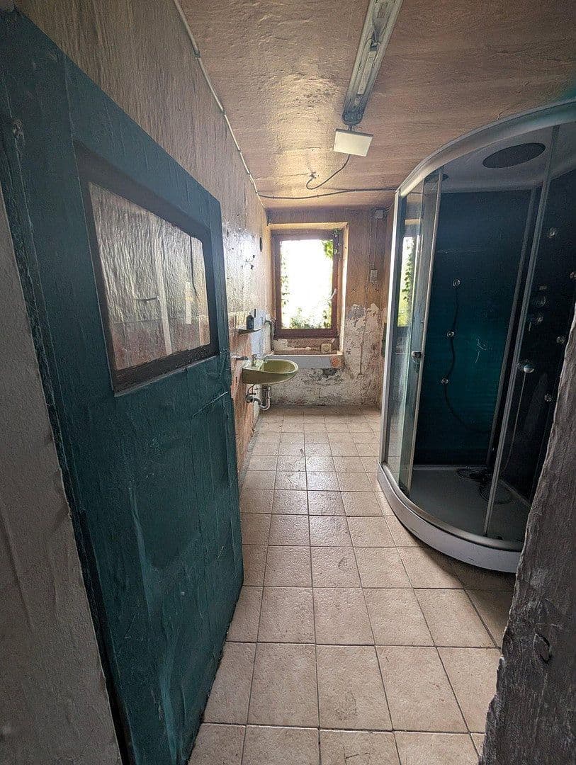 Predaj domu 113 m², pozemok 403 m², Kraichtal, Bádensko-Wurttembersko Predaj domu 113 m², pozemok 403 m², Kraichtal, Bádensko-Wurttembersko