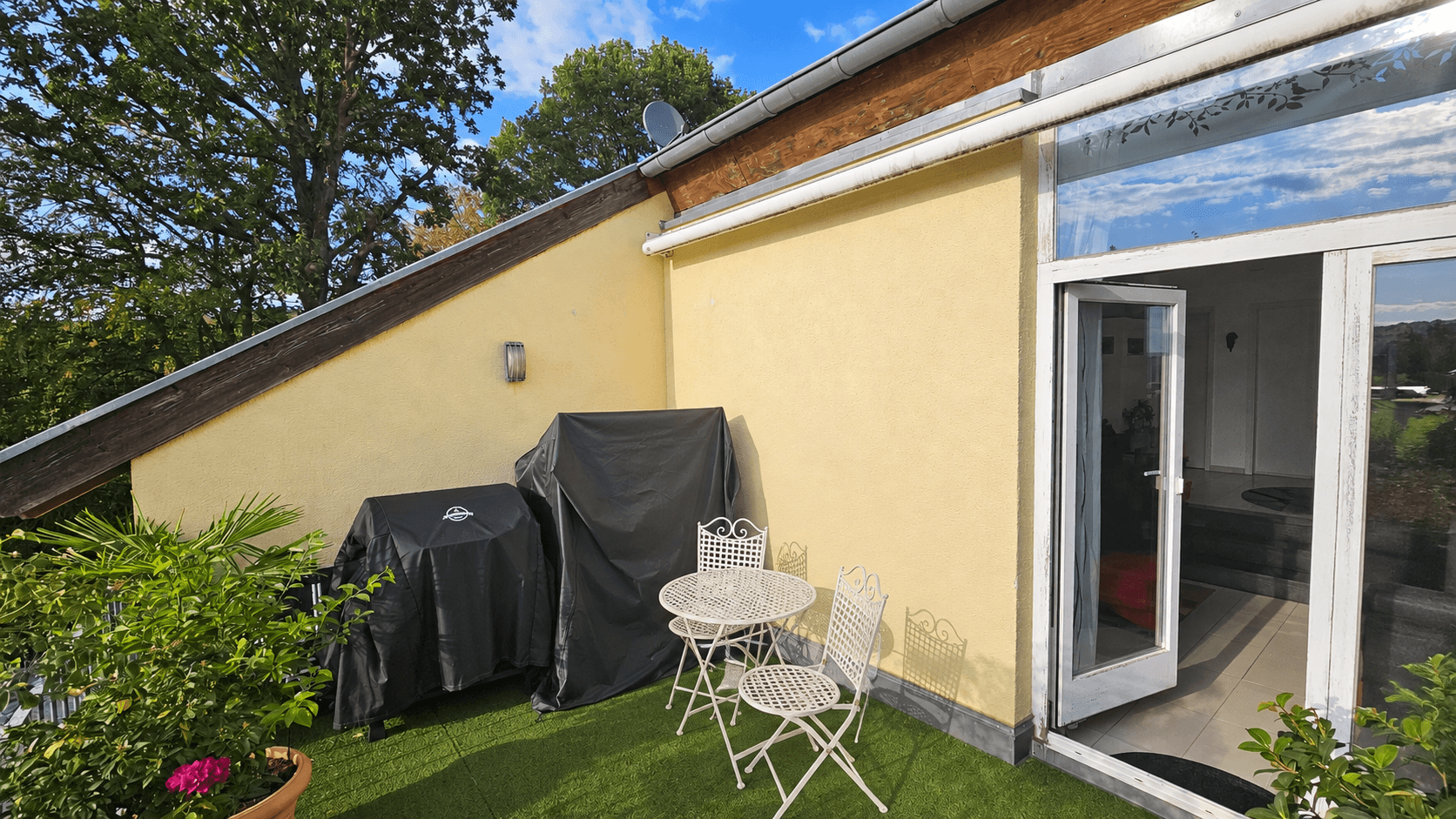 Prenájom bytu 4-izbový 145 m², Heideweg 4a, Remagen, Porýnie-Falcko Prenájom bytu 4-izbový 145 m², Heideweg 4a, Remagen, Porýnie-Falcko