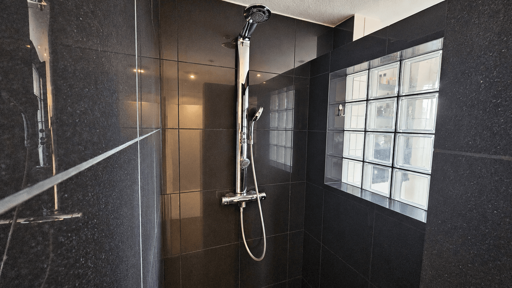 Prenájom bytu 4-izbový 145 m², Heideweg 4a, Remagen, Porýnie-Falcko Prenájom bytu 4-izbový 145 m², Heideweg 4a, Remagen, Porýnie-Falcko