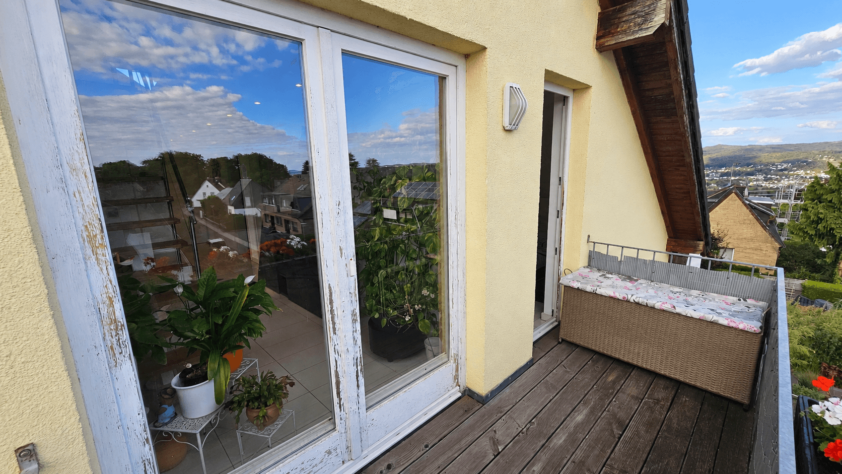 Prenájom bytu 4-izbový 145 m², Heideweg 4a, Remagen, Porýnie-Falcko Prenájom bytu 4-izbový 145 m², Heideweg 4a, Remagen, Porýnie-Falcko