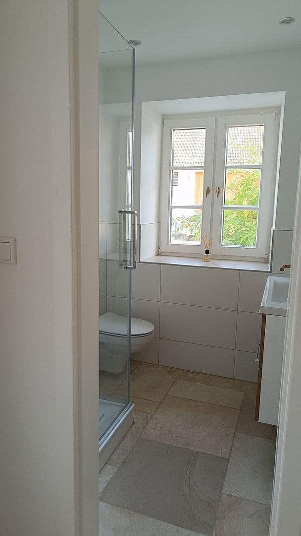 Prenájom bytu 5-izbový 109 m², Gilching, Bavorsko Prenájom bytu 5-izbový 109 m², Gilching, Bavorsko
