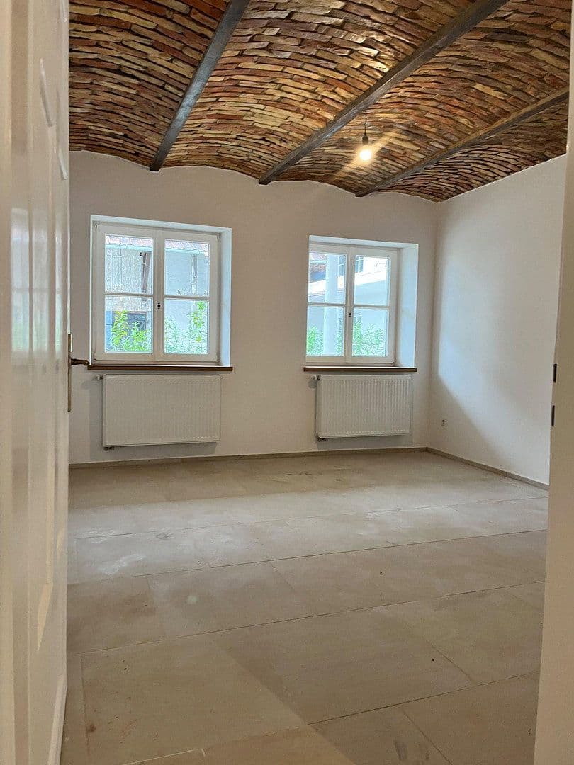 Prenájom bytu 5-izbový 109 m², Gilching, Bavorsko Prenájom bytu 5-izbový 109 m², Gilching, Bavorsko