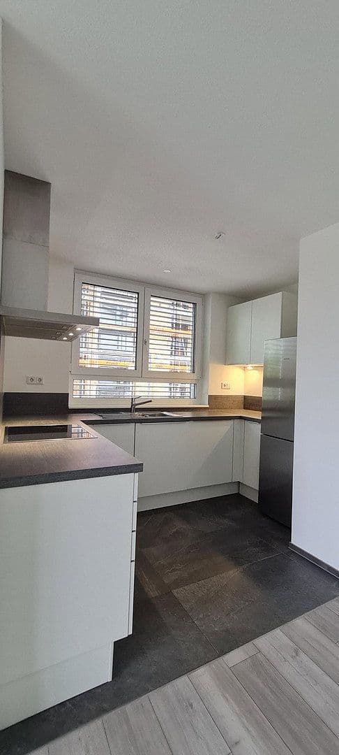 Prenájom bytu 3-izbový 87 m², Am Bahndamm 3, Bad Säckingen, Bádensko-Wurttembersko Prenájom bytu 3-izbový 87 m², Am Bahndamm 3, Bad Säckingen, Bádensko-Wurttembersko