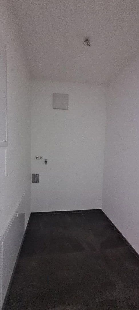 Prenájom bytu 3-izbový 87 m², Am Bahndamm 3, Bad Säckingen, Bádensko-Wurttembersko Prenájom bytu 3-izbový 87 m², Am Bahndamm 3, Bad Säckingen, Bádensko-Wurttembersko