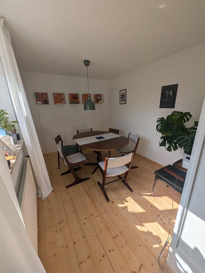 Prenájom bytu 3-izbový 89 m², Schuhgasse 18, Herrenberg, Bádensko-Wurttembersko Prenájom bytu 3-izbový 89 m², Schuhgasse 18, Herrenberg, Bádensko-Wurttembersko