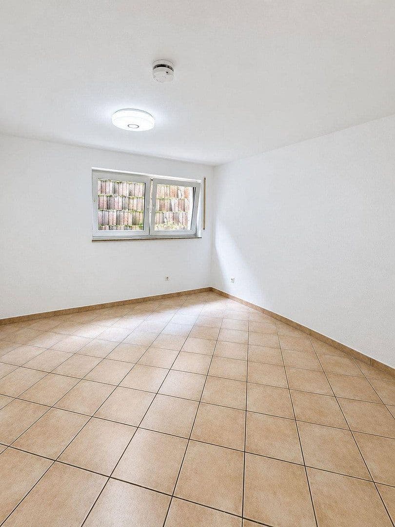 Prenájom bytu 2-izbový 38 m², Viehtrift 23, Köln, Severné Porýnie - Westfálsko Prenájom bytu 2-izbový 38 m², Viehtrift 23, Köln, Severné Porýnie - Westfálsko