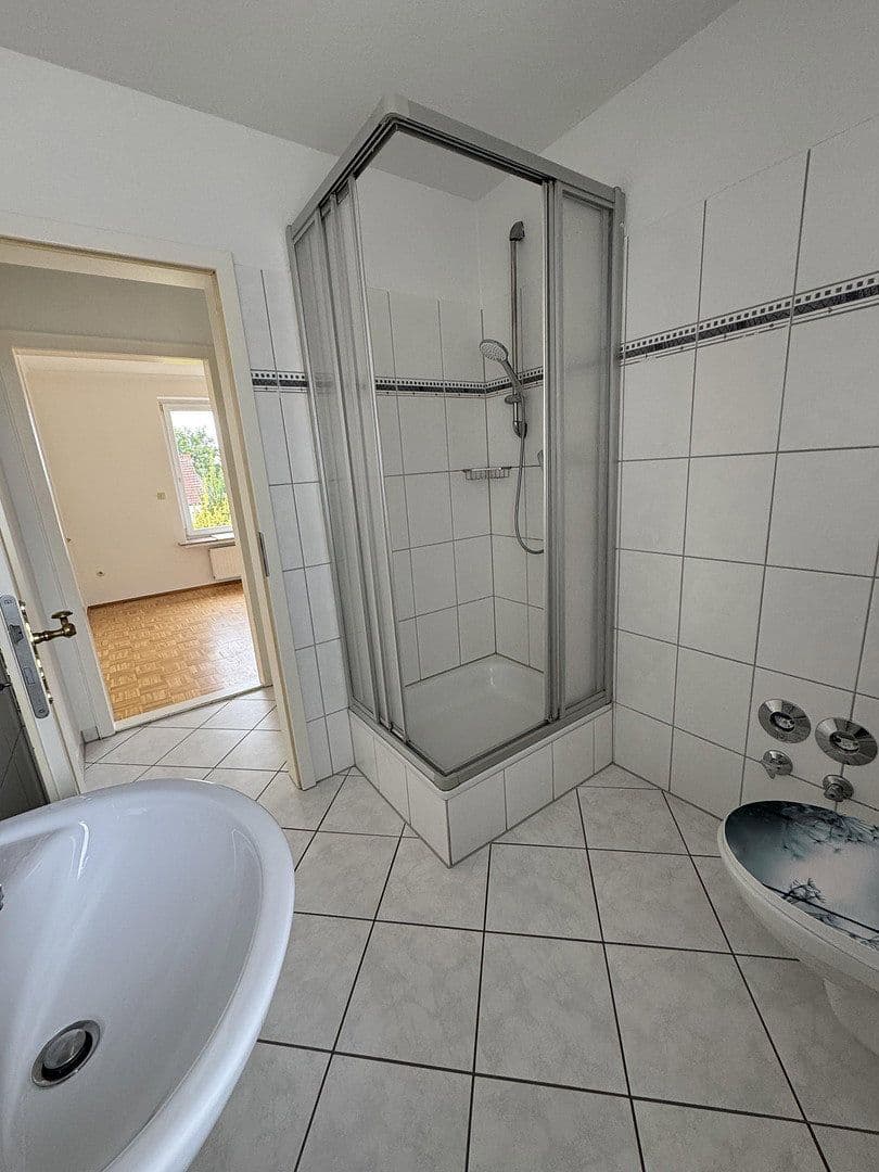 Prenájom bytu 3-izbový 111 m², Uphuser Heerstr. 90a, Achim, Dolné Sasko Prenájom bytu 3-izbový 111 m², Uphuser Heerstr. 90a, Achim, Dolné Sasko