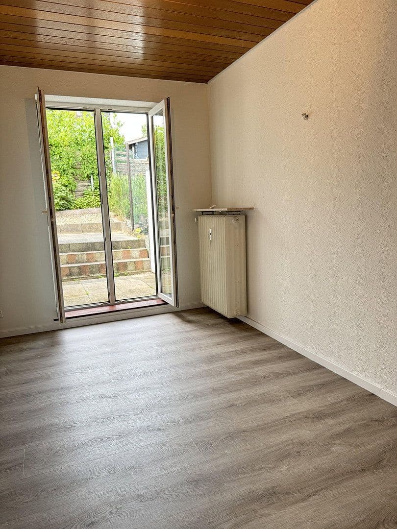 Prenájom bytu 3-izbový 111 m², Uphuser Heerstr. 90a, Achim, Dolné Sasko Prenájom bytu 3-izbový 111 m², Uphuser Heerstr. 90a, Achim, Dolné Sasko