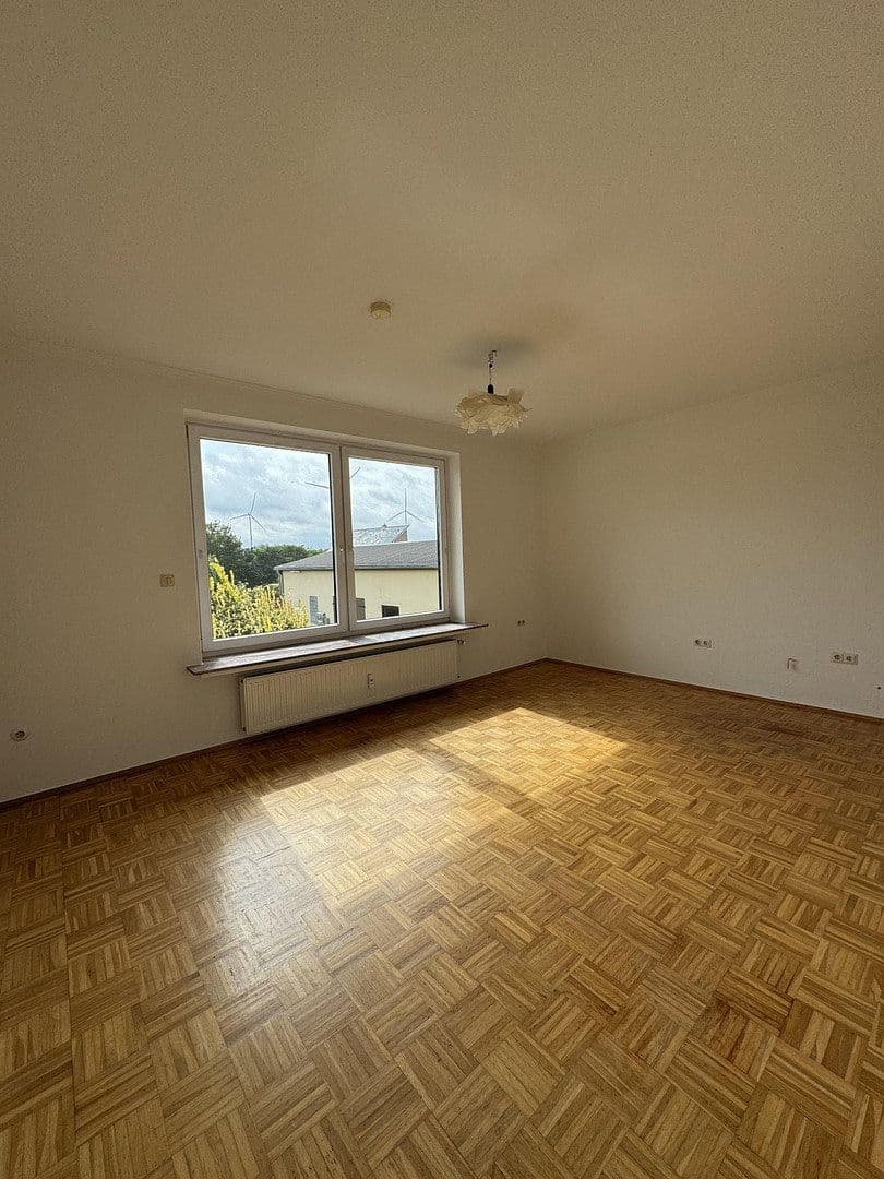 Prenájom bytu 3-izbový 111 m², Uphuser Heerstr. 90a, Achim, Dolné Sasko Prenájom bytu 3-izbový 111 m², Uphuser Heerstr. 90a, Achim, Dolné Sasko