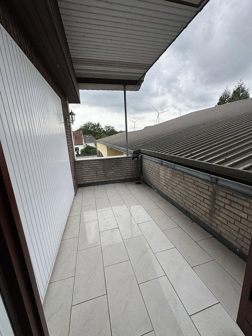 Prenájom bytu 3-izbový 111 m², Uphuser Heerstr. 90a, Achim, Dolné Sasko Prenájom bytu 3-izbový 111 m², Uphuser Heerstr. 90a, Achim, Dolné Sasko